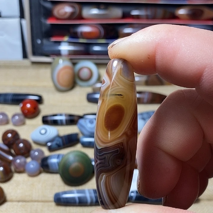 玛瑙/玉髓合金颈饰