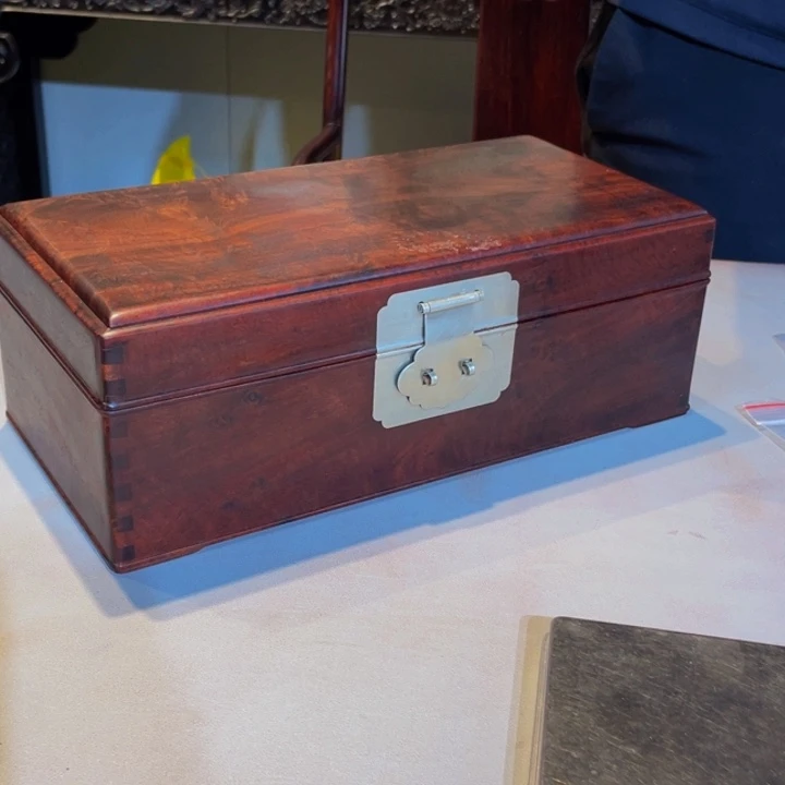 檀香紫檀（小叶紫檀）翻盖文玩盒