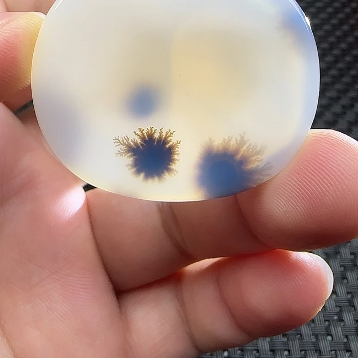 一***会玛瑙/玉髓未镶嵌颈饰