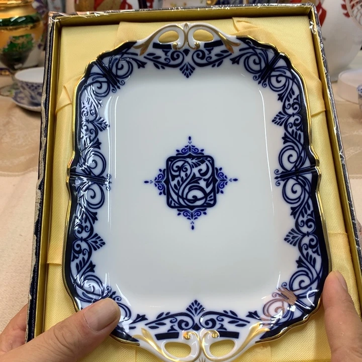 紫砂金瓷阁精品瓷器店