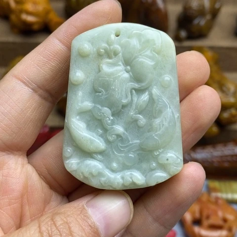 蛇纹石玉未镶嵌颈饰151