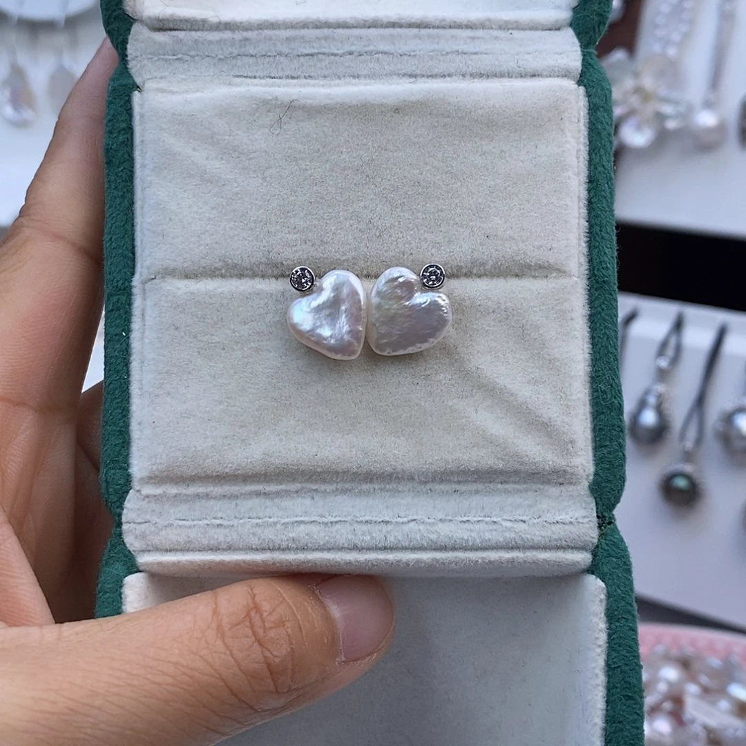 银S925镶嵌淡水珍珠耳饰