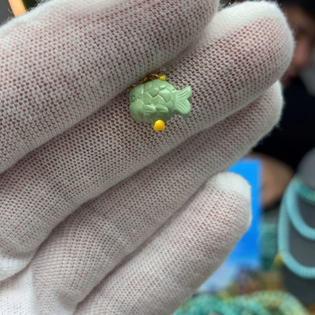 绿松石挂件未镶嵌