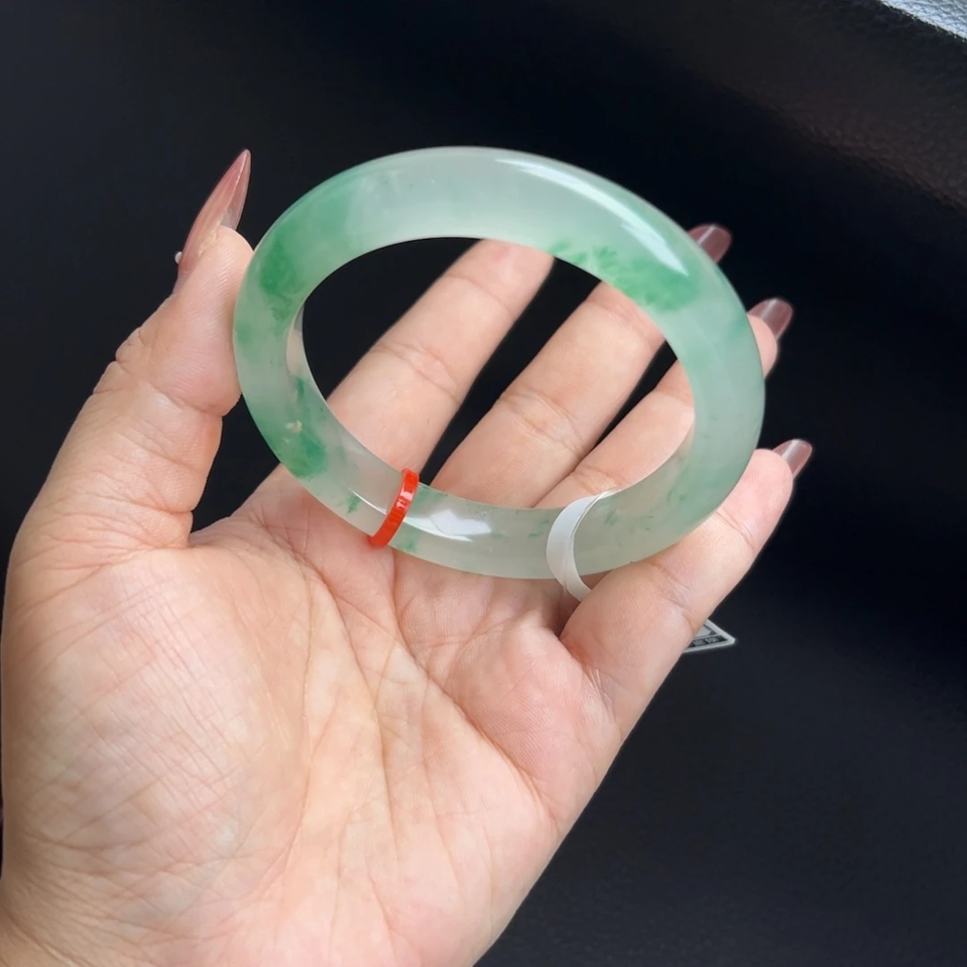 石英质玉未镶嵌手镯59