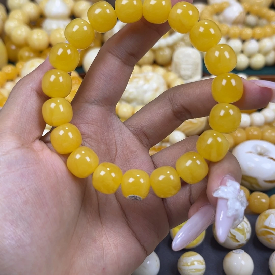 未镶嵌琥珀手链……