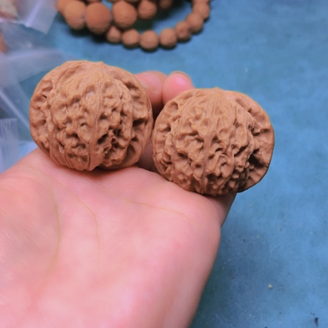【闪购商品】摆件核桃38凤眼有修
