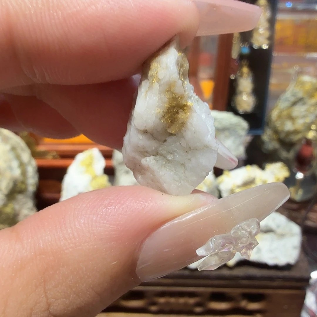 重3g聚金阁天然明金矿标