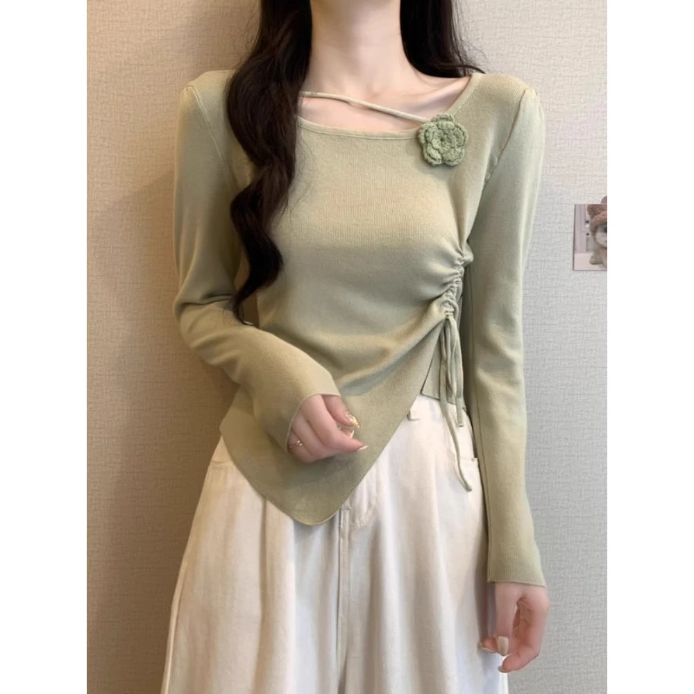 立体花朵长袖毛针织衫女春秋季新款抽绳收腰显瘦不规则短款小上衣