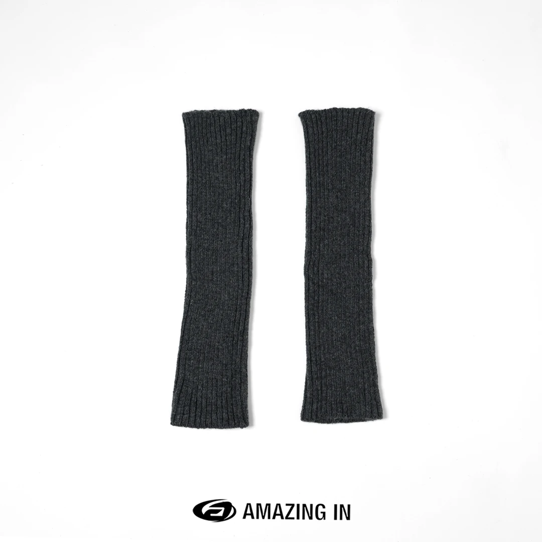 AMAZING IN | 绵羊毛 | 防风保暖羊毛中筒袜套A241227-CQ-40001