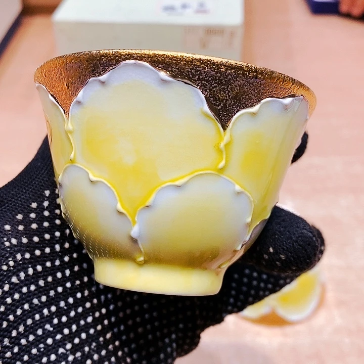 万千严选瓷器杂项如图所示