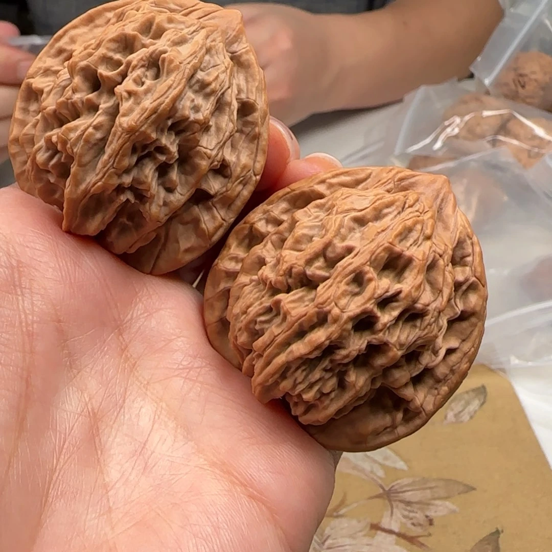 文玩核桃吊坠山地虎43-76