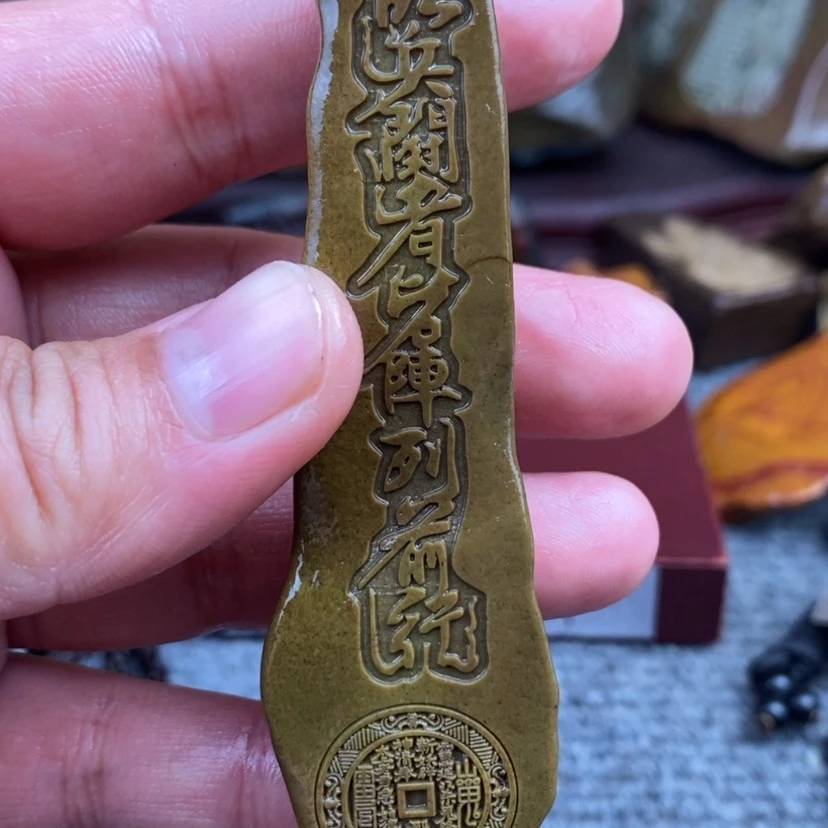【闪购商品】原石雕刻手把件