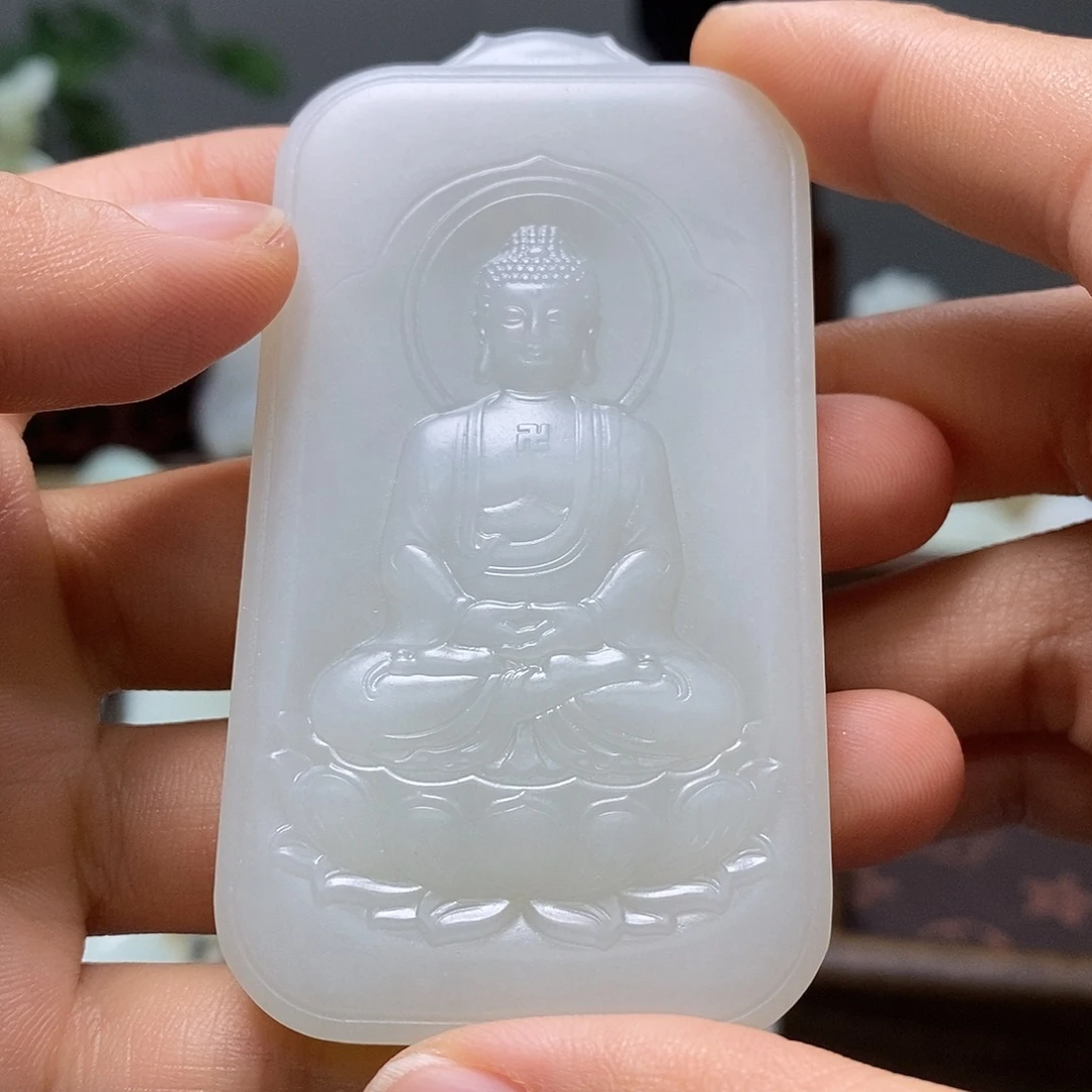 A***啦未镶嵌和田玉挂件