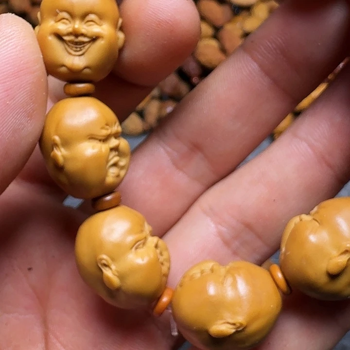 橄榄核手串你是谁