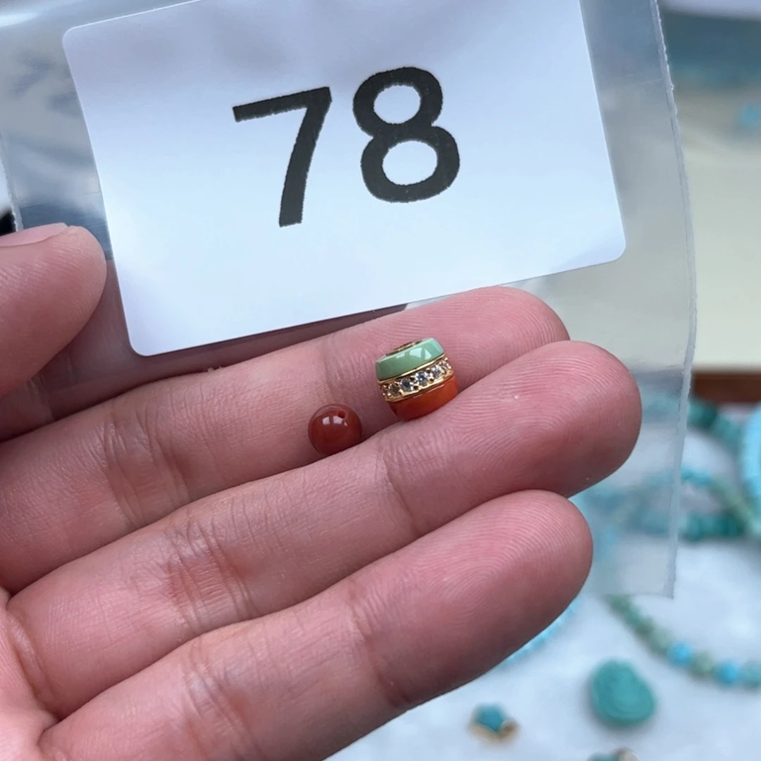 南红玛瑙未镶嵌珠宝奇石