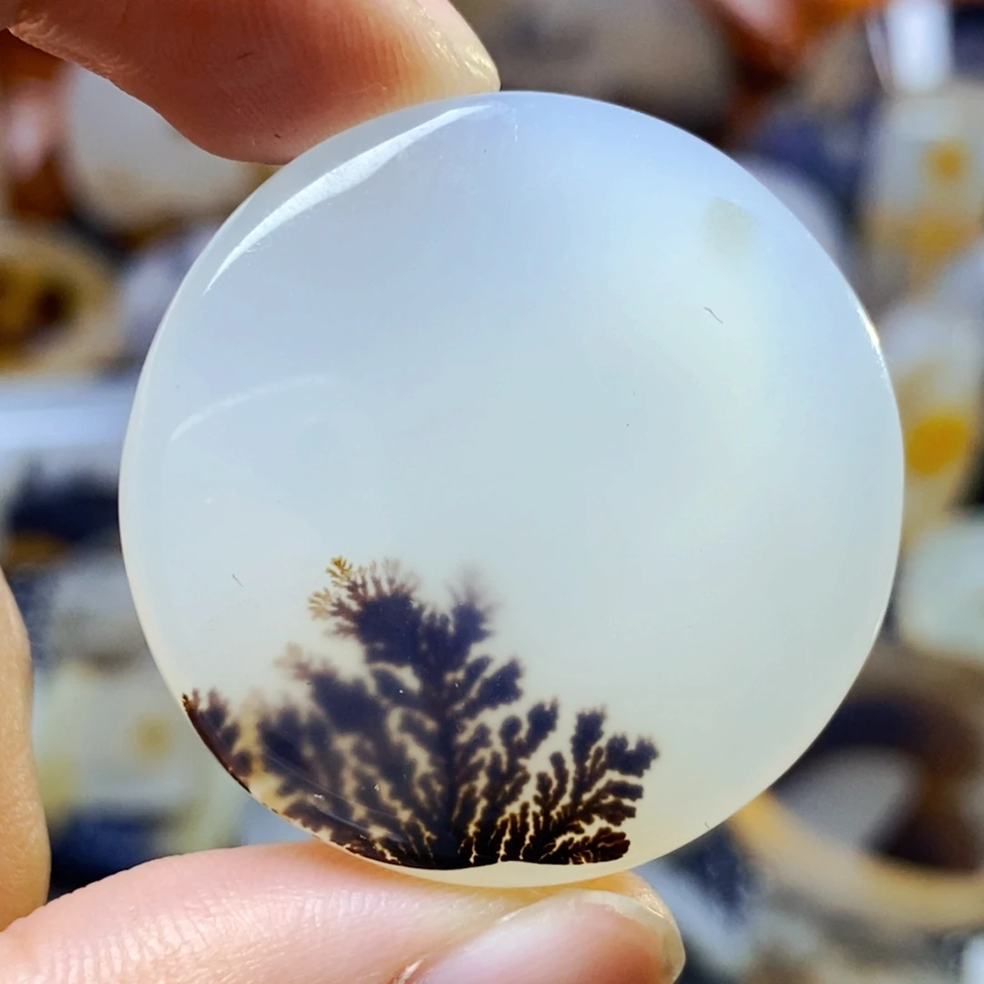 玛瑙/玉髓未镶嵌珠宝奇石