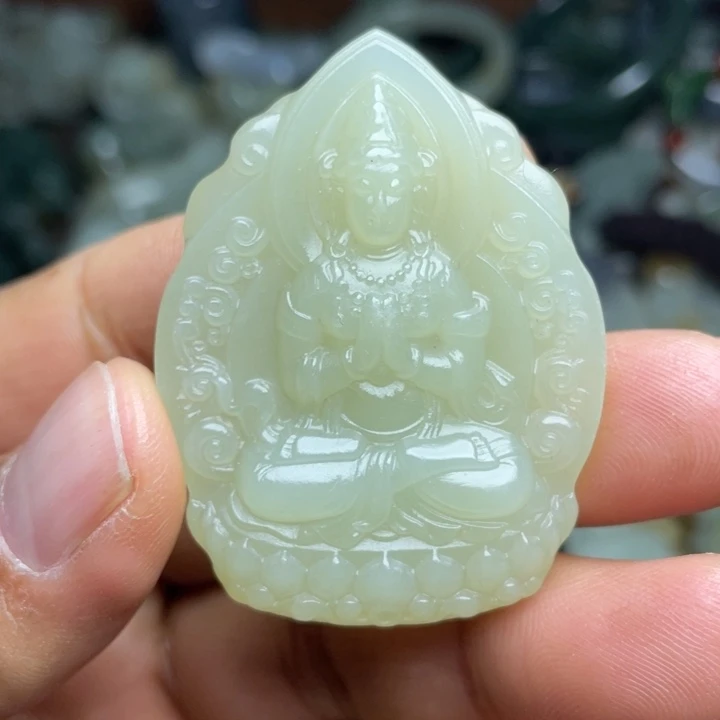 和田玉未镶嵌颈饰