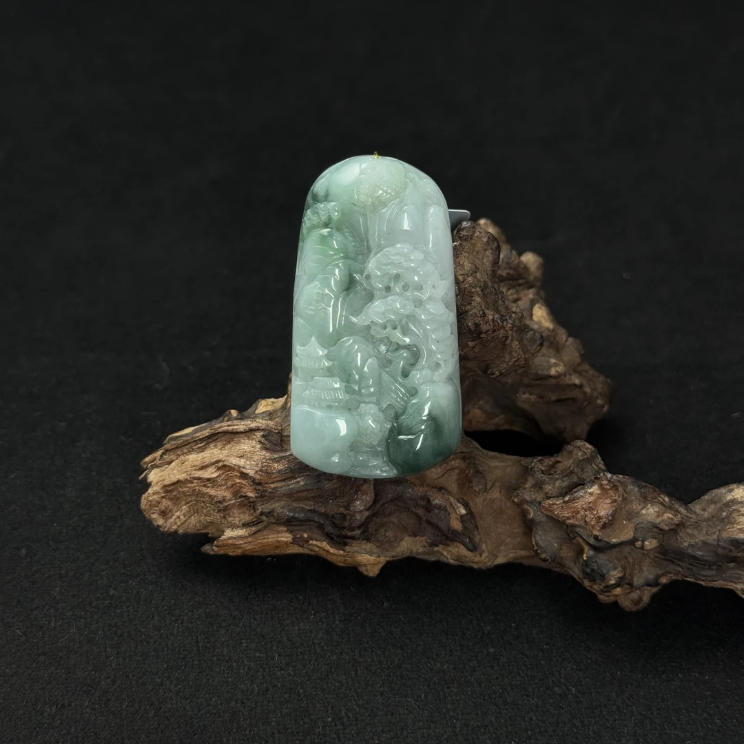 【诚翠拍品第一百一十六期午】翡翠45吊坠BHS3018