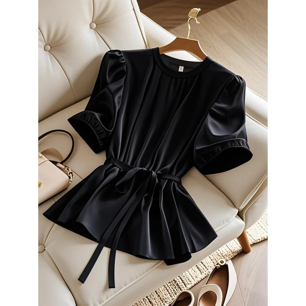 夏季2025轻奢高级感时尚百搭漂亮衬衫上衣仙气飘飘黑色短袖小衫女