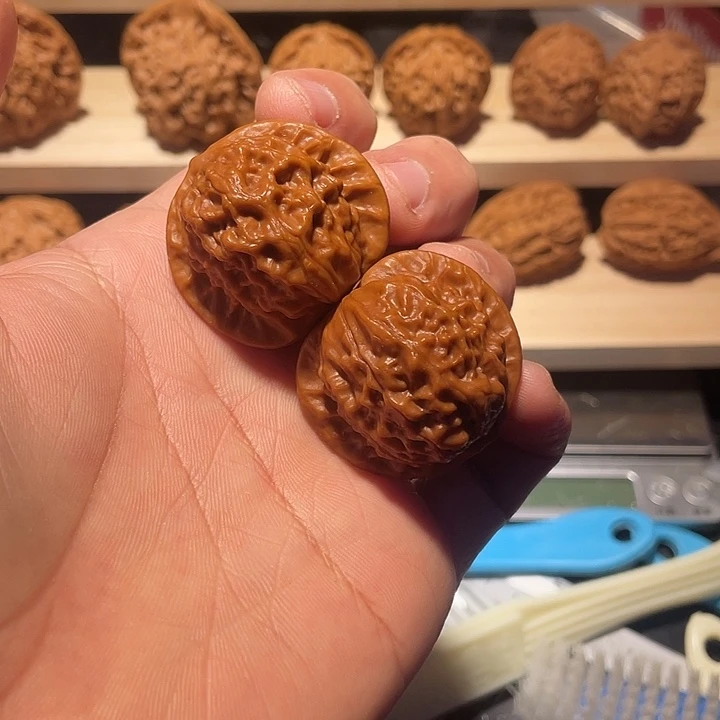 吊坠文玩核桃瓷娃娃