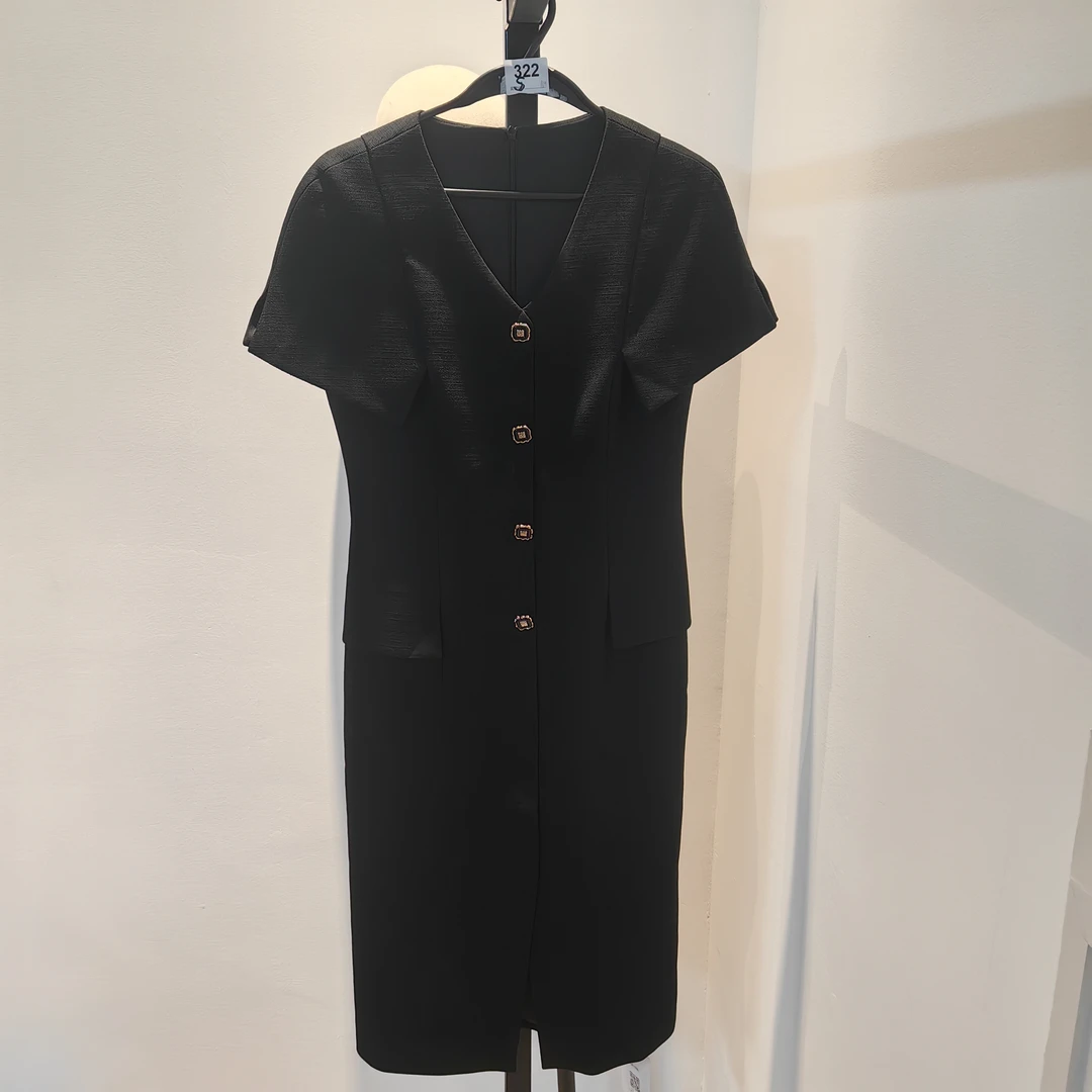 极简经典百搭修身小香连衣裙（A322）