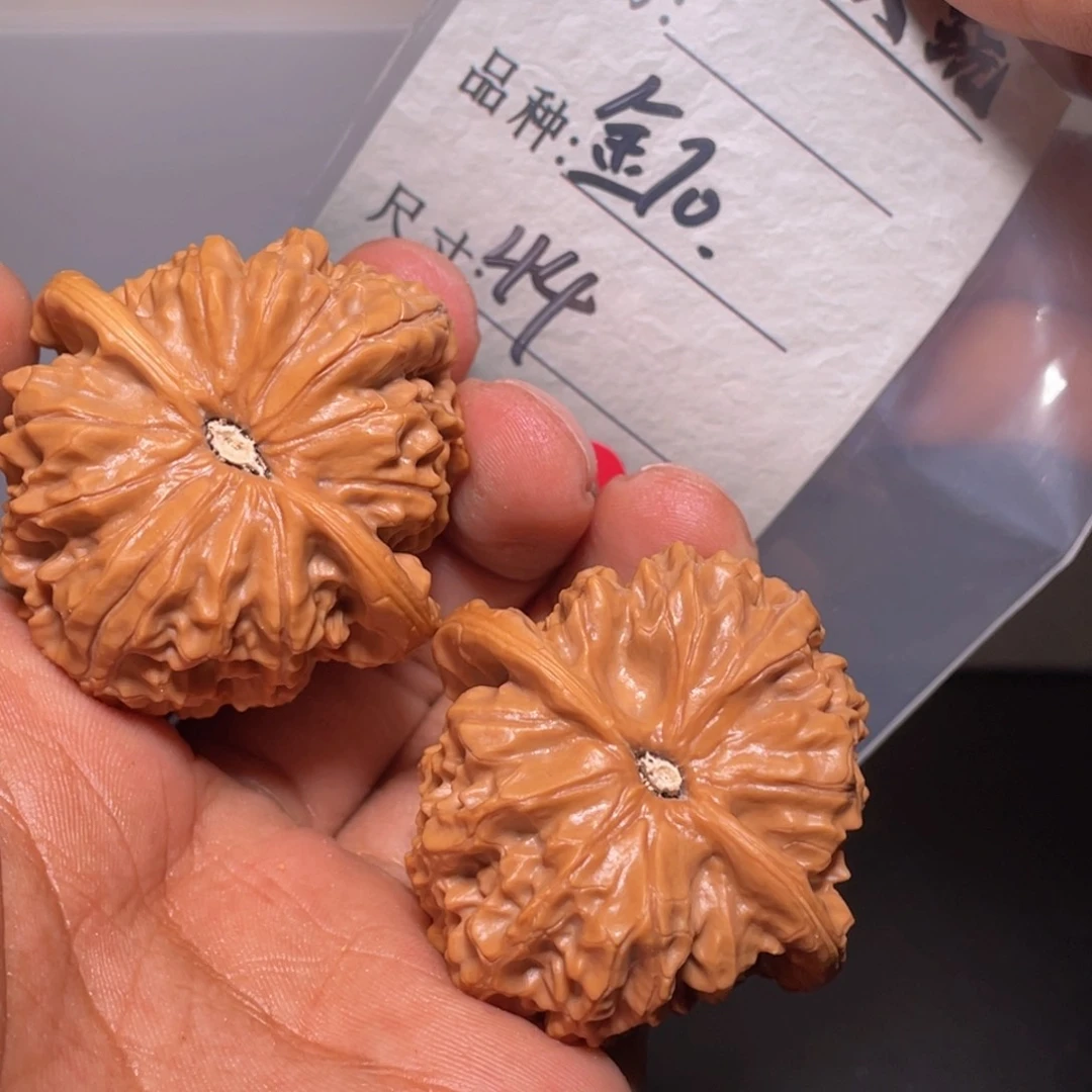 文玩核桃吊坠文玩核桃