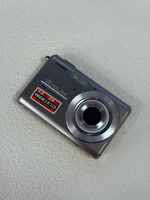 95新 Casio/卡西欧 z75 720万像素，3倍光学变焦 冷白皮