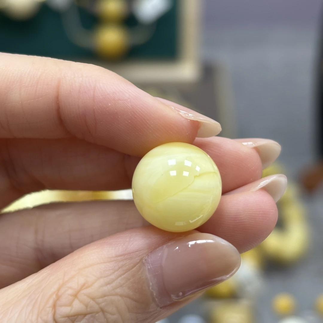 14.5mm 小妖珠宝天然原矿琥珀蜜蜡