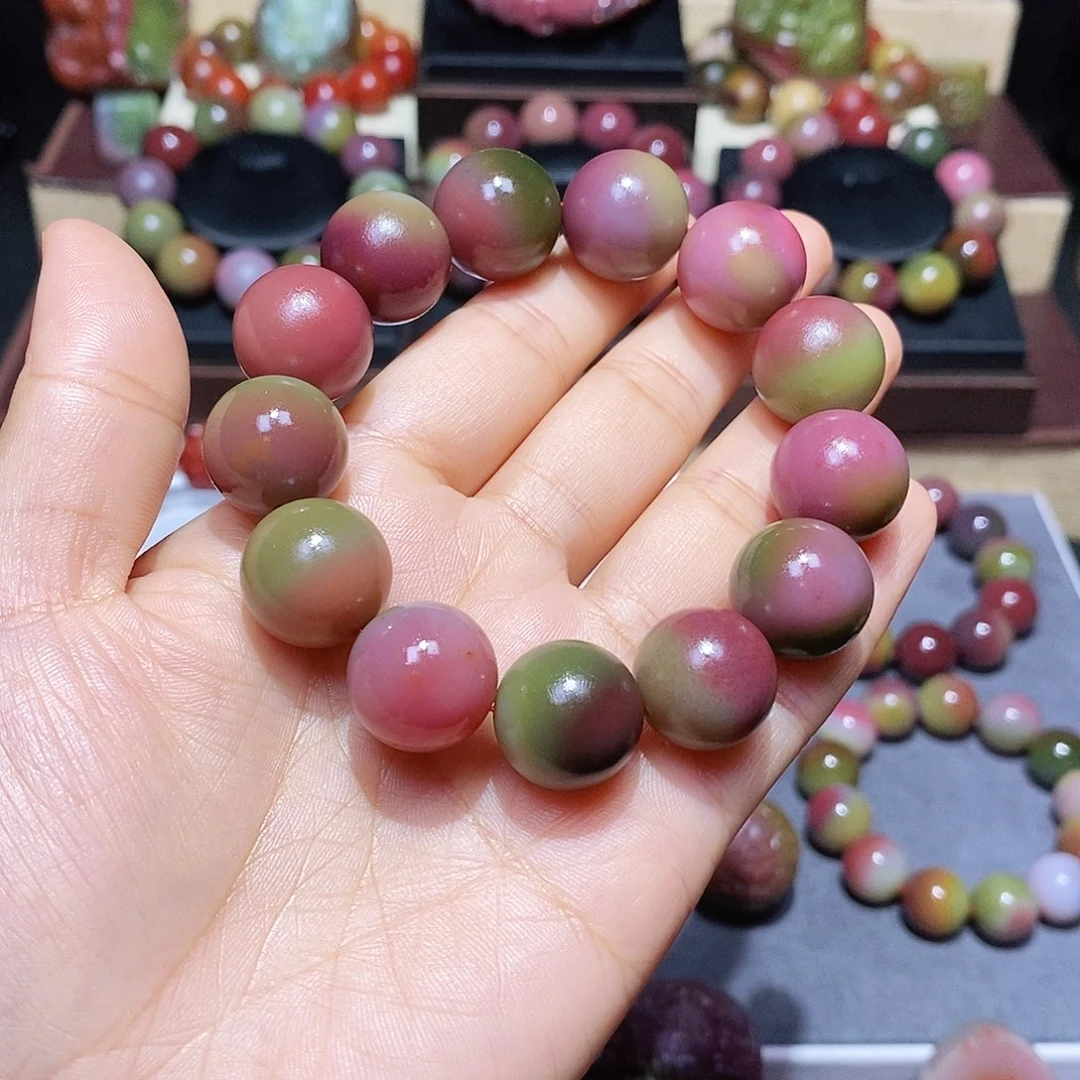 K***i玛瑙/玉髓未镶嵌盐源玛瑙磨砂毕业西瓜