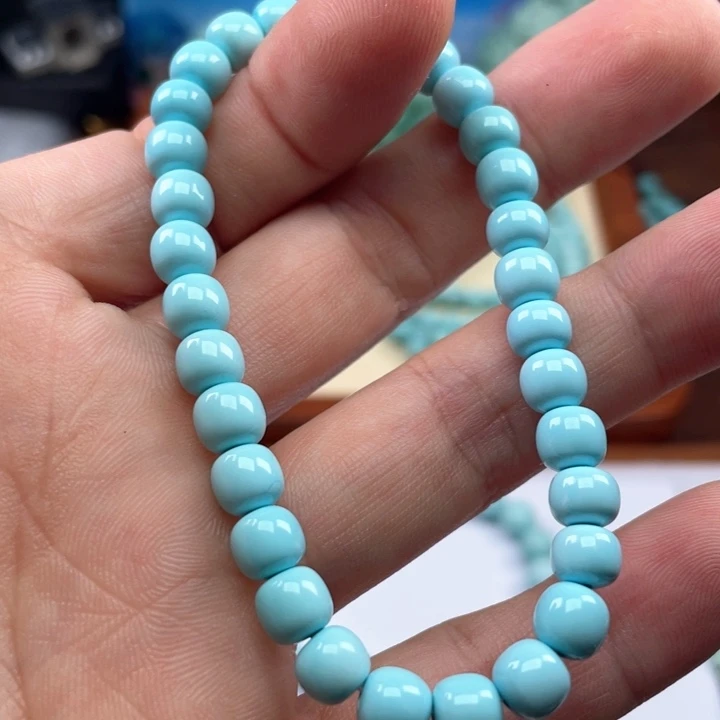 绿松石颈饰未镶嵌