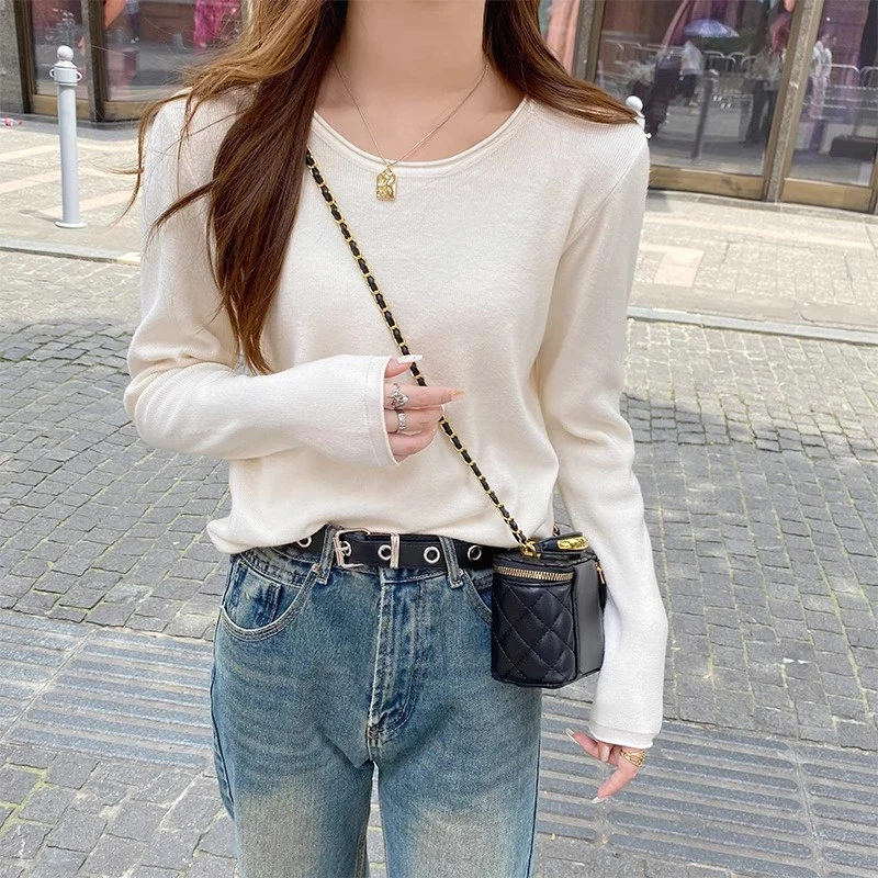 白色春秋套头长袖内搭打底针织衫女基础款圆领秋冬宽松韩系上衣