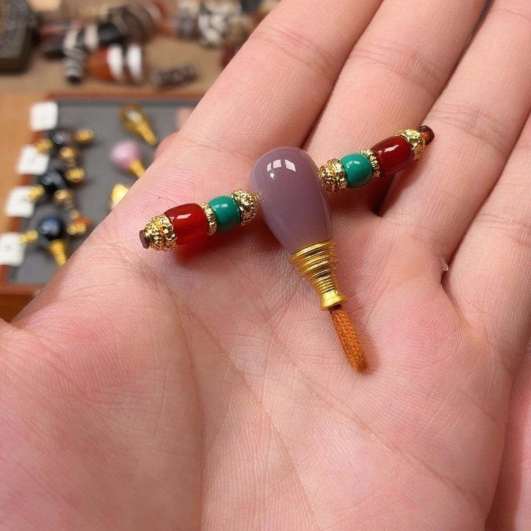 玛瑙/玉髓配饰未镶嵌粉嫩水滴8号