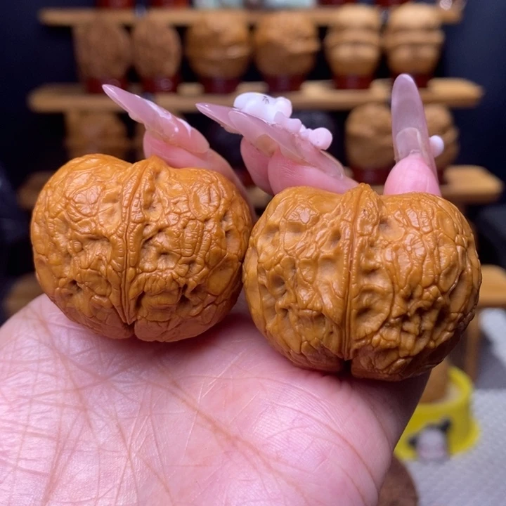 文玩核桃把件图纹元宝21号（修尖福利介意勿拍）