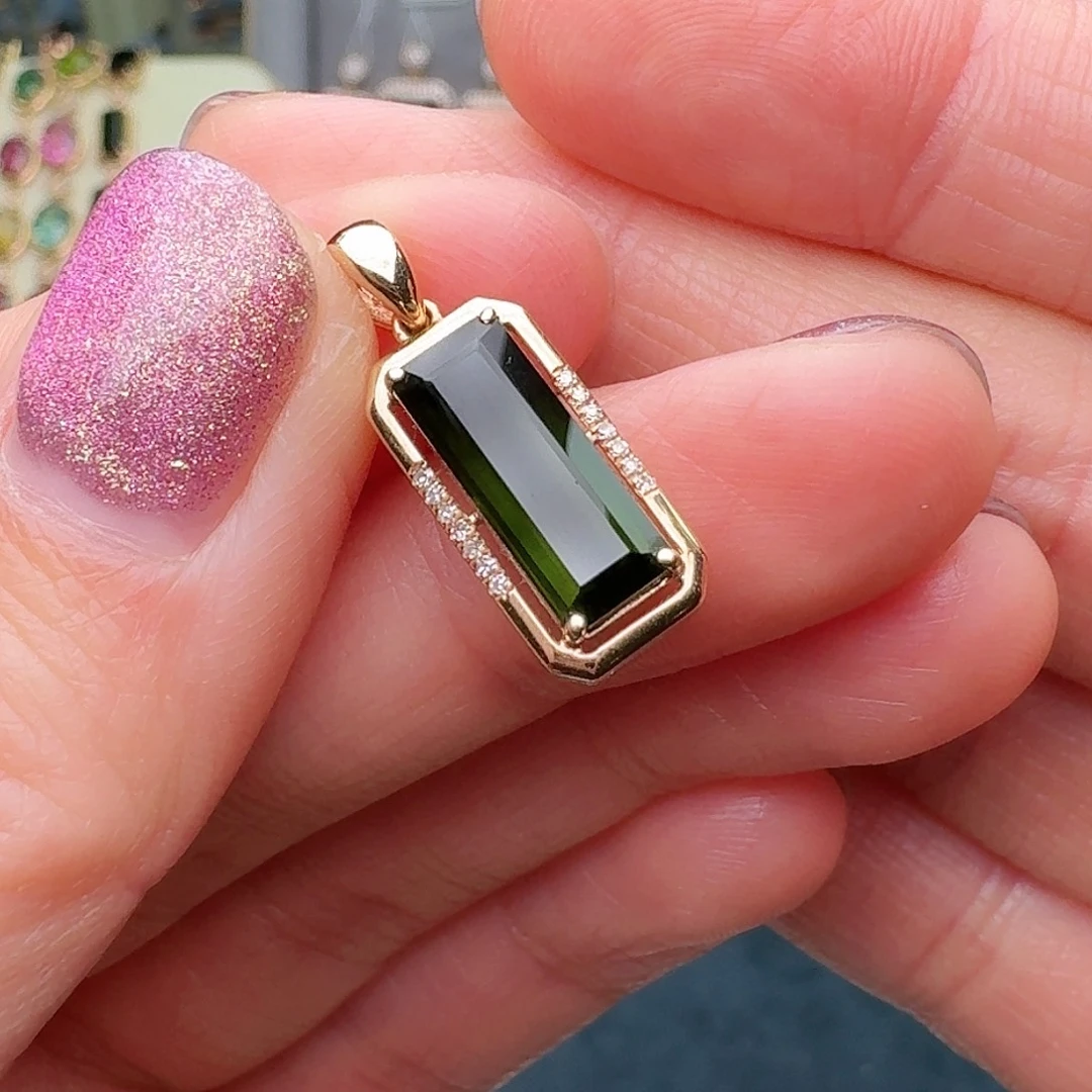 碧玺吊坠18K金镶嵌