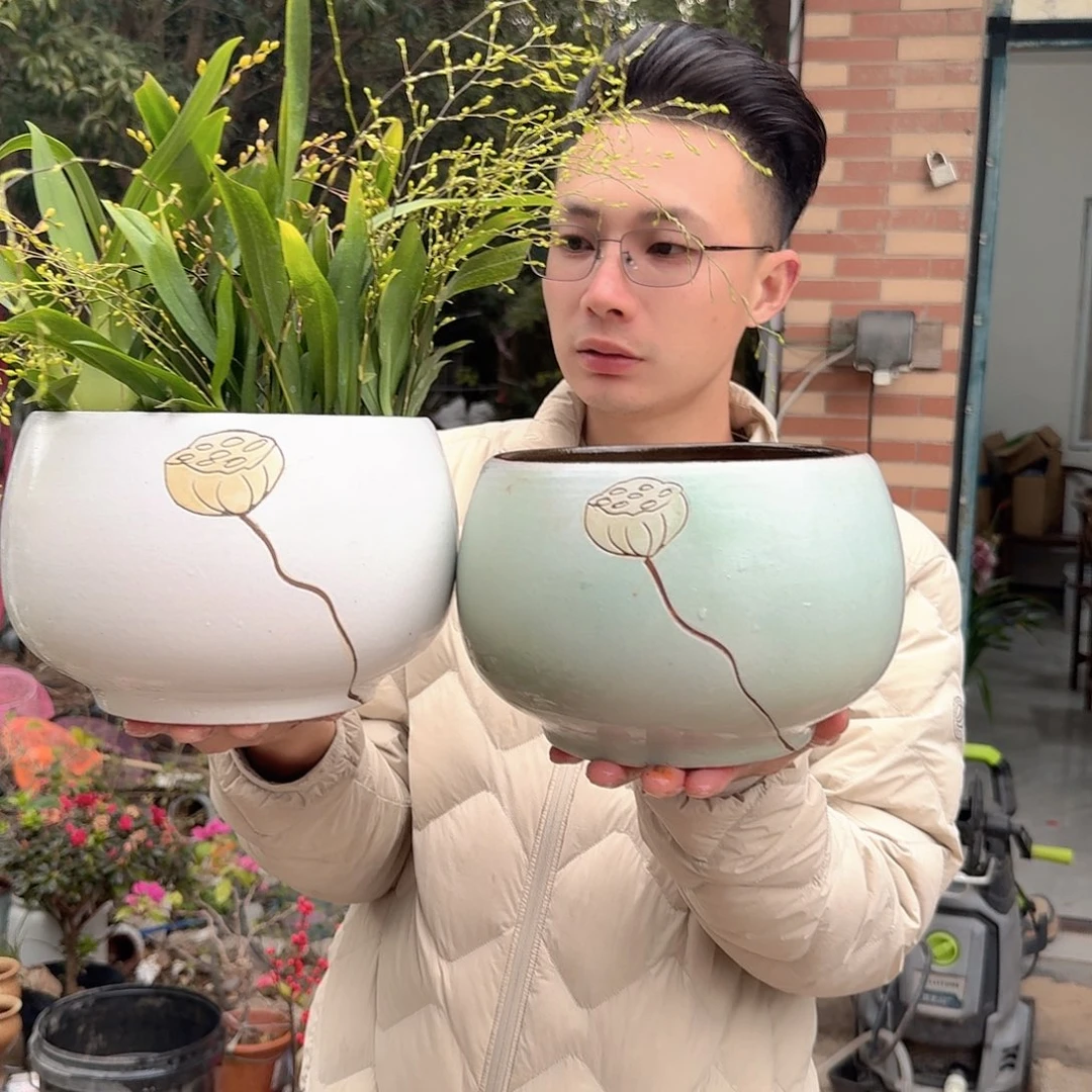 紫砂花盆口19高15（两个颜色拼莲子！！！