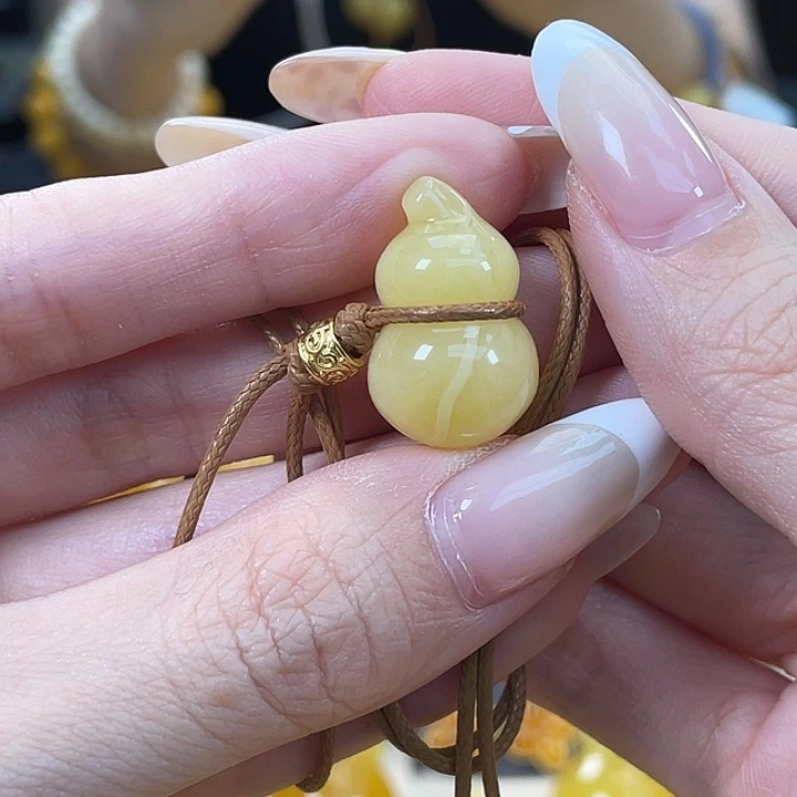 琥珀未镶嵌珠宝奇石琥珀蜜蜡J4