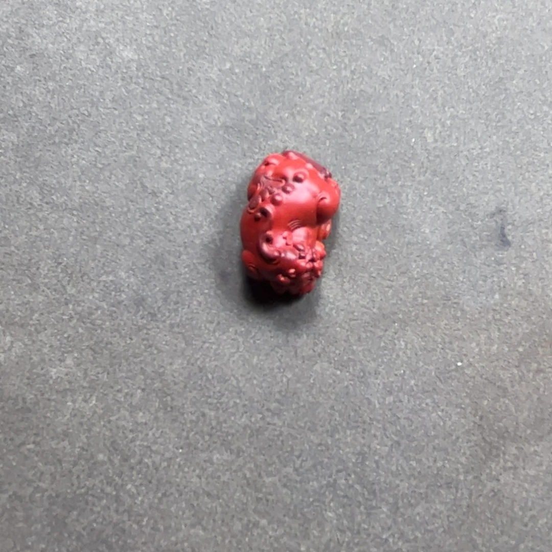 颈饰未镶嵌南红玛瑙