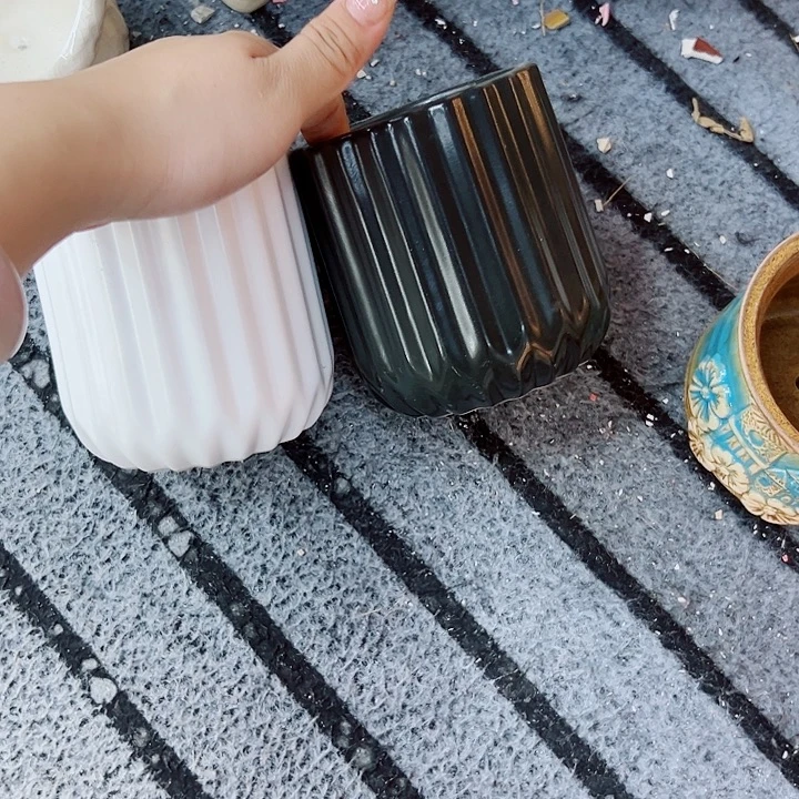 有孔，满10元发货多肉陶瓷花盆