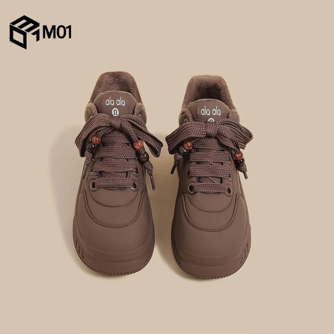 M01秋冬季新款厚底阿甘休闲鞋女棕色串珠运动板鞋加绒保暖老爹鞋