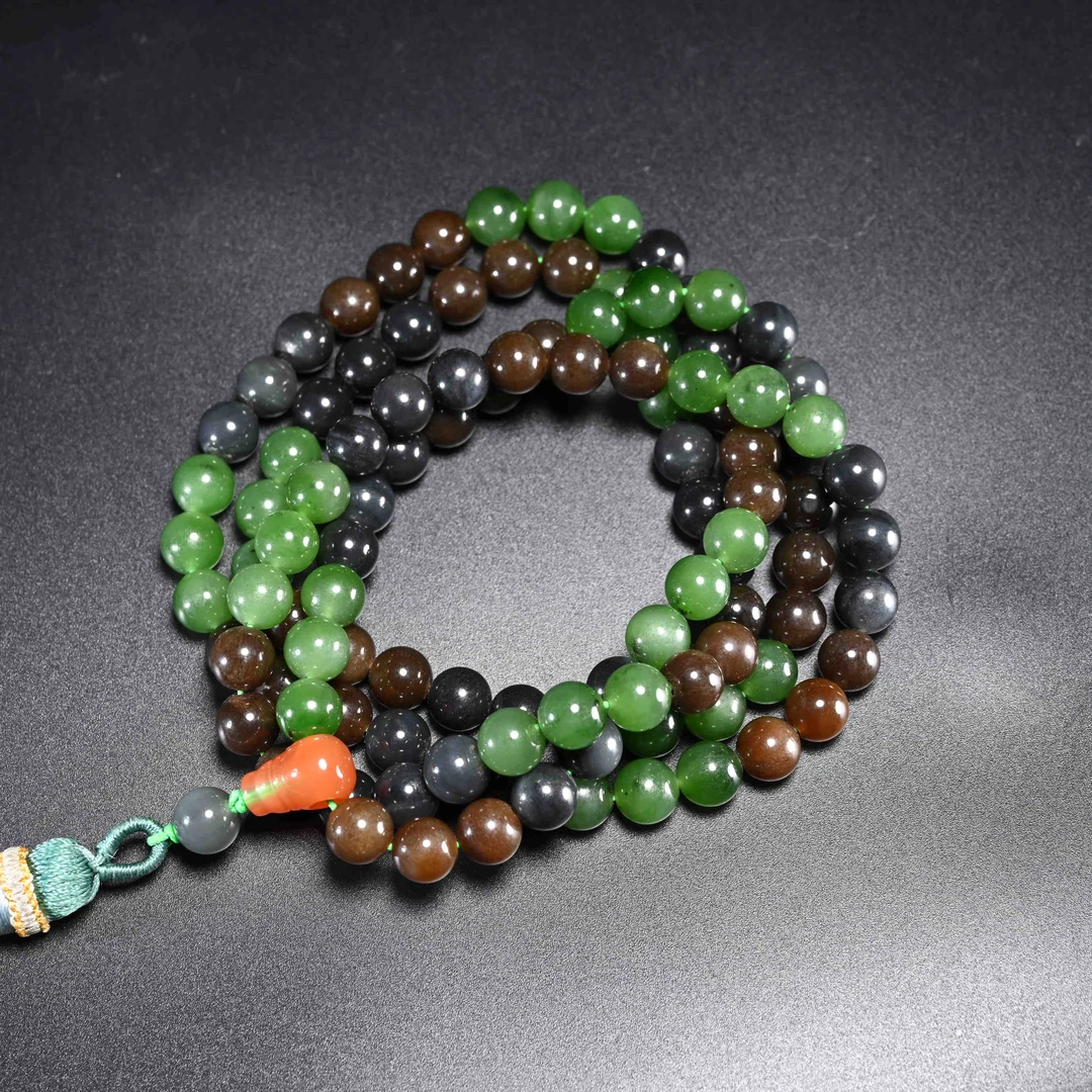 lot8 和田玉双色108珠链/保利