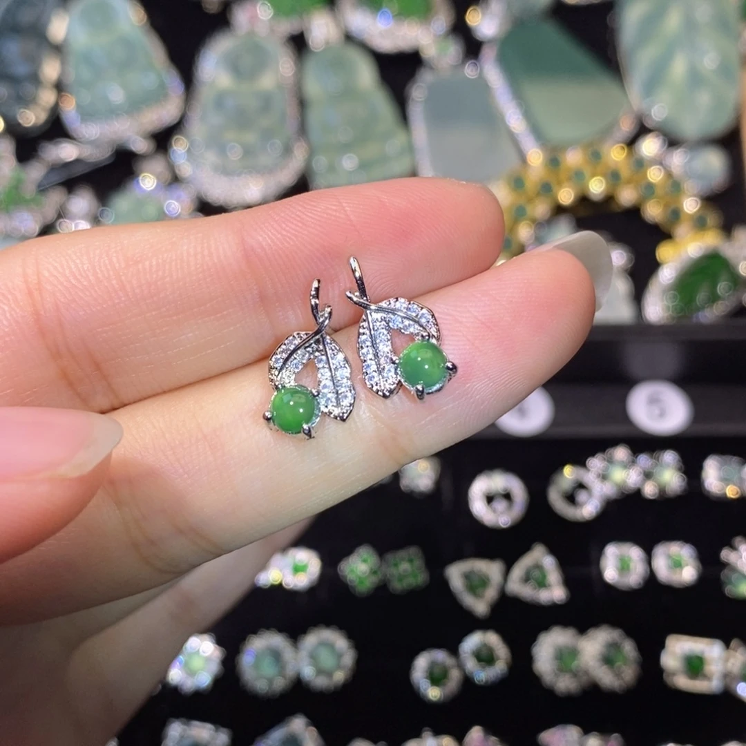 翡翠未镶嵌颈饰天然