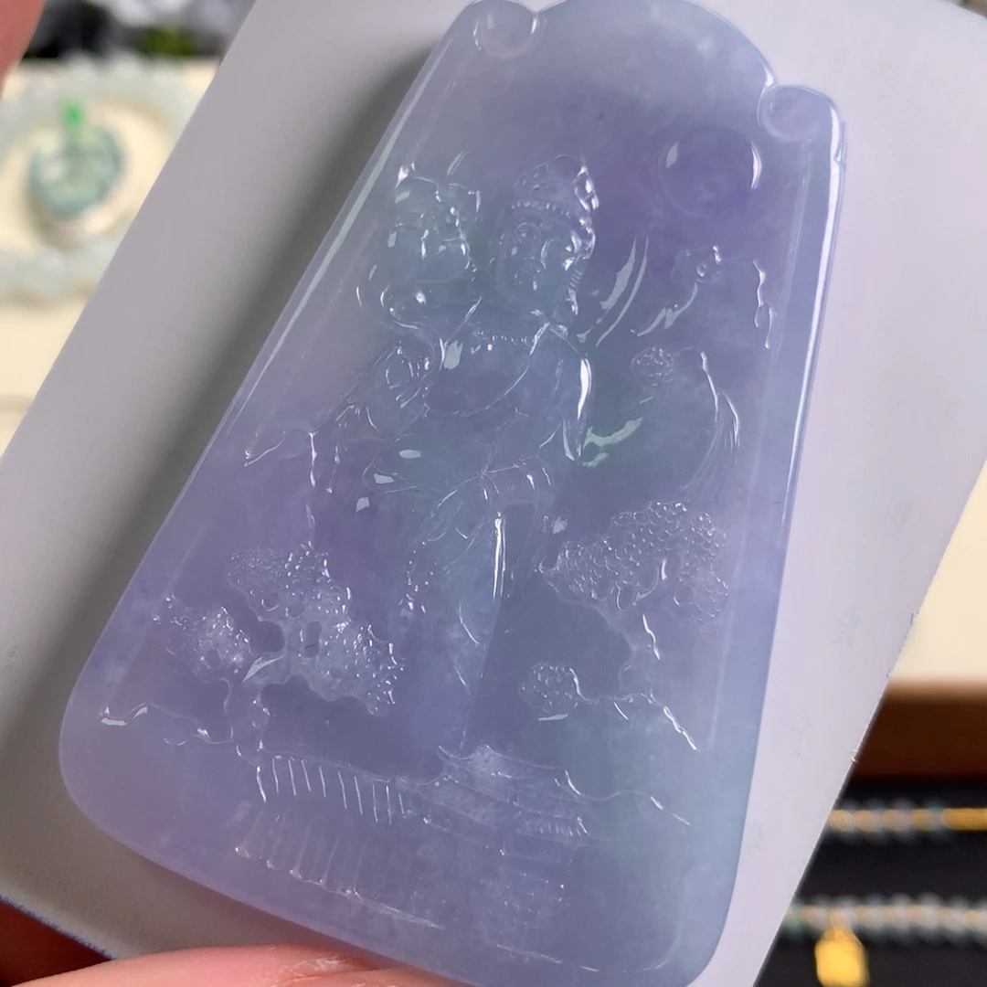 翡翠颈饰未镶嵌69/45.5/5+