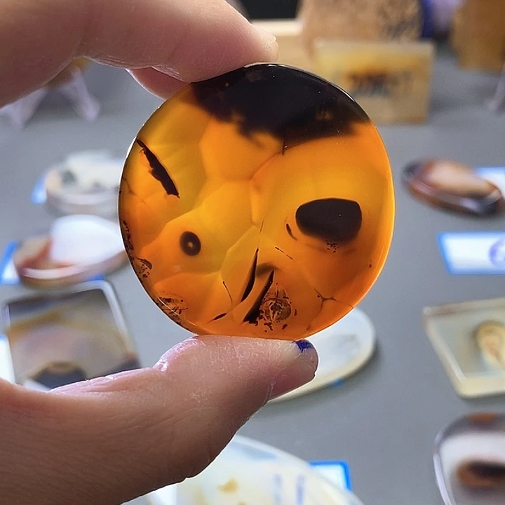 玛瑙/玉髓未镶嵌珠宝半成品