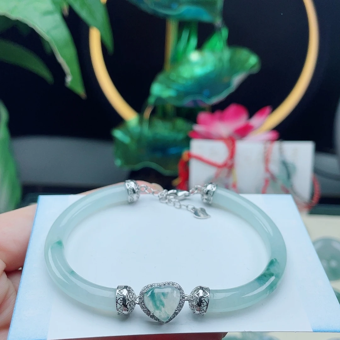 颈饰未镶嵌翡翠838386565