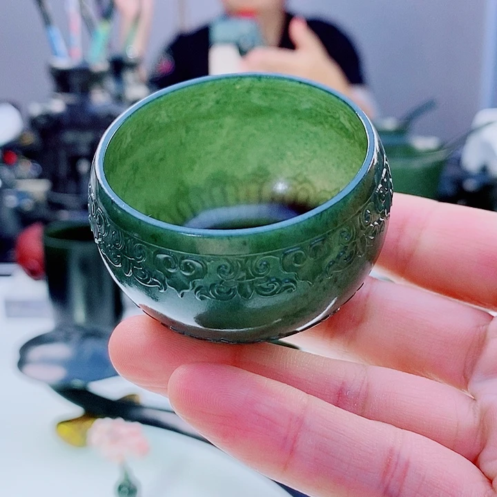 未镶嵌和田玉（青玉）把件