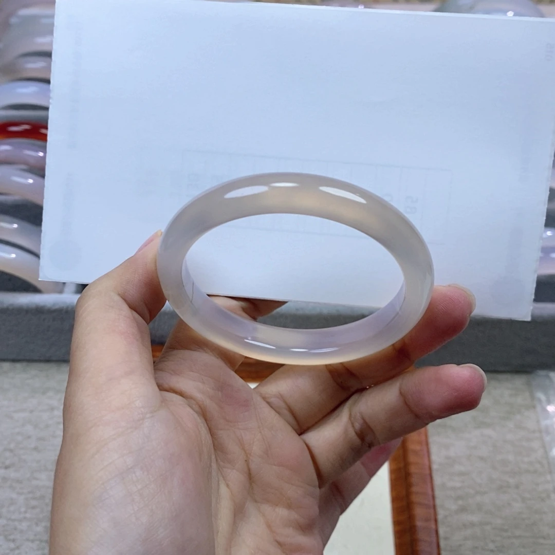 玛瑙/玉髓未镶嵌手镯53-403