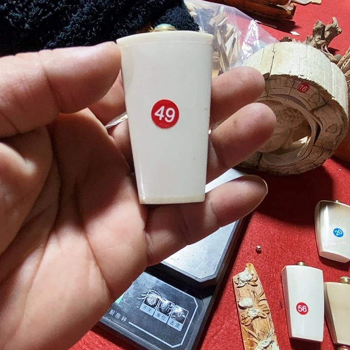 泥塑好*鱼工艺品的制作