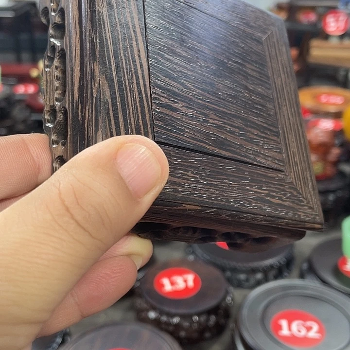 香榧木红木底座工艺品10