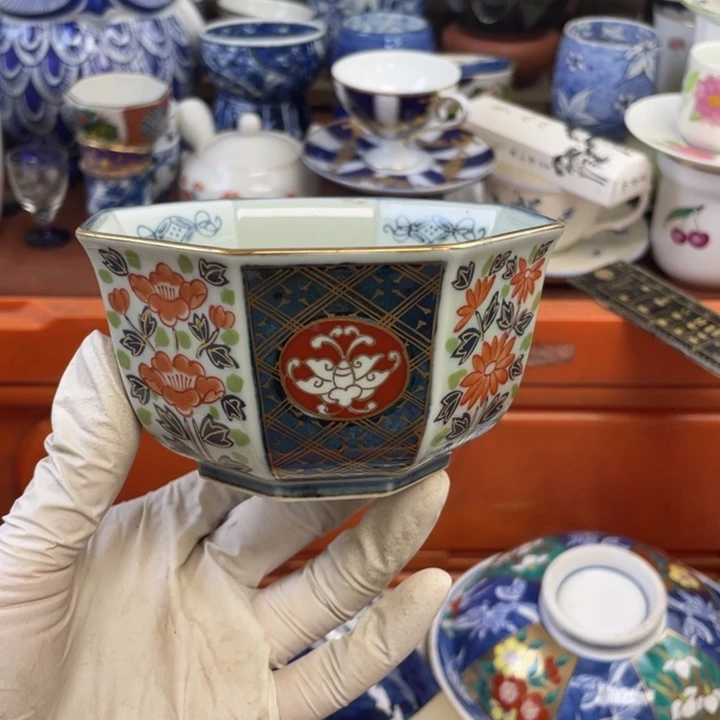 他家瓷器真美…开播了