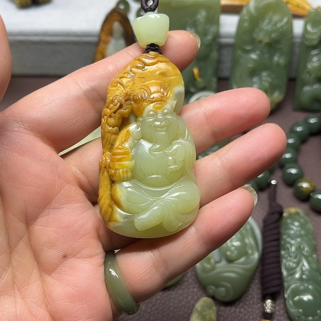 我***乓岫岩河磨玉（透闪石质玉）未镶嵌颈饰